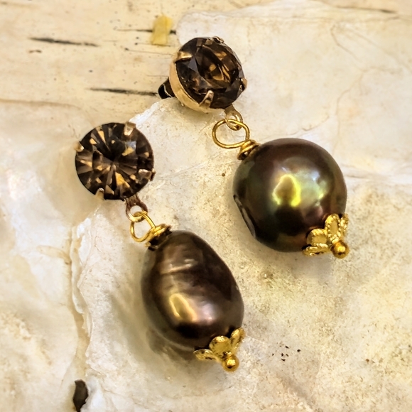 Natural Brown Smoky Quartz 3.4 TW Carats  & Chocolate Pearl Earrings Gold Plated - Picture 2 of 7